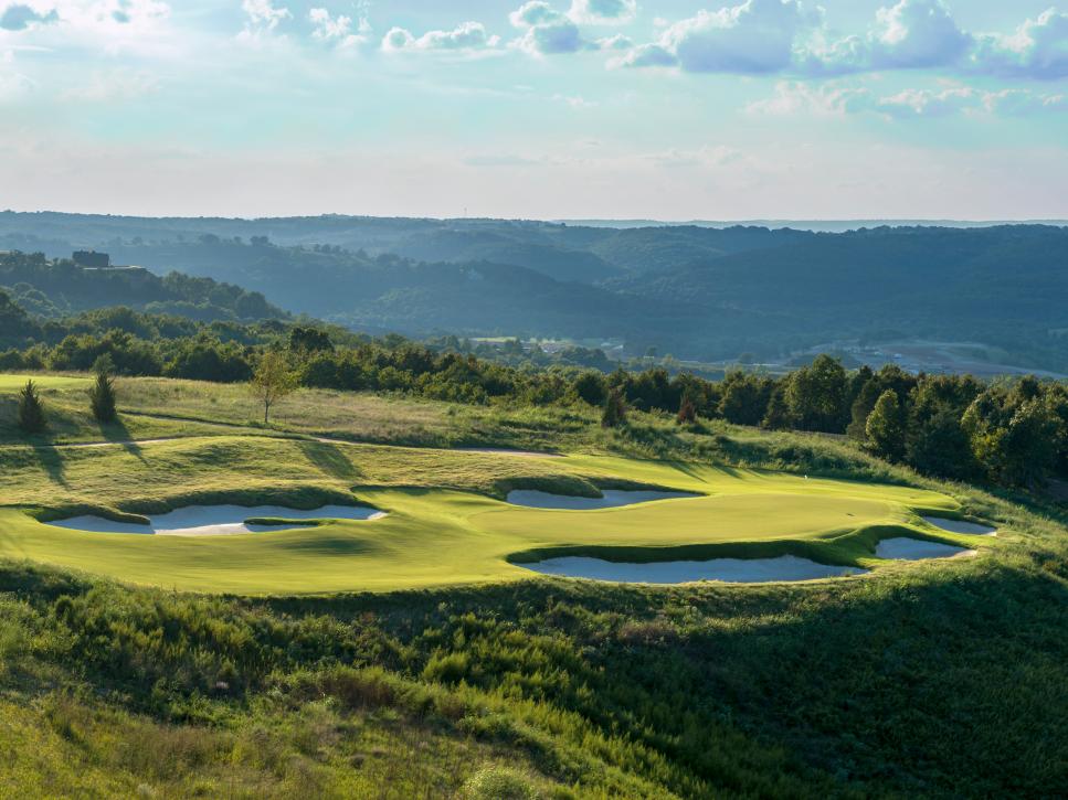 /content/dam/images/golfdigest/fullset/2021/5/F Ozarks National 17_DJI_0170.jpg